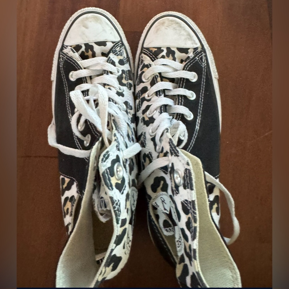 Cheetah Converse